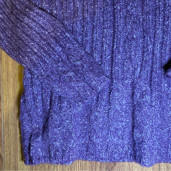 NWOT Paraphrase Purple V-Neck Cableknit Wool Sweater Size Large - Picture 7 of 7